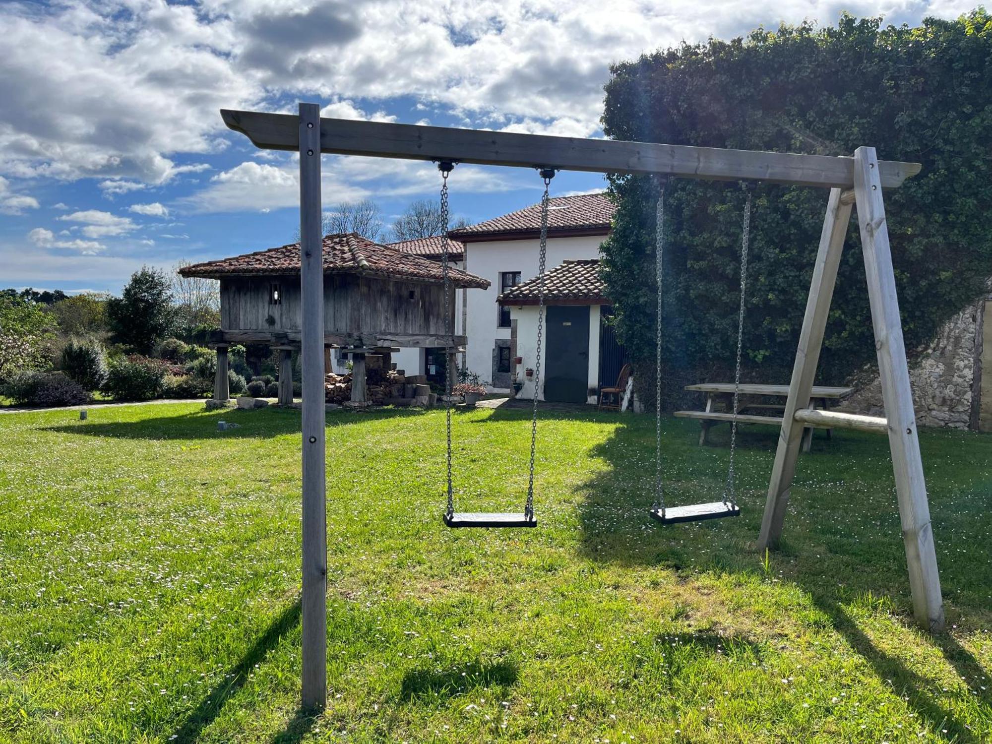 La Ribera De Pria Pensionat Villanueva de Pria Exteriör bild