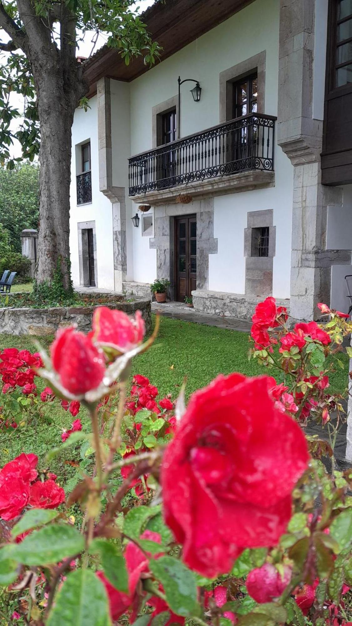 La Ribera De Pria Pensionat Villanueva de Pria Exteriör bild